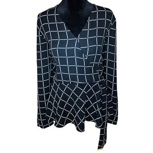 Michael Michael Kors Wrap Blouse Size Large Black White Gold Chain